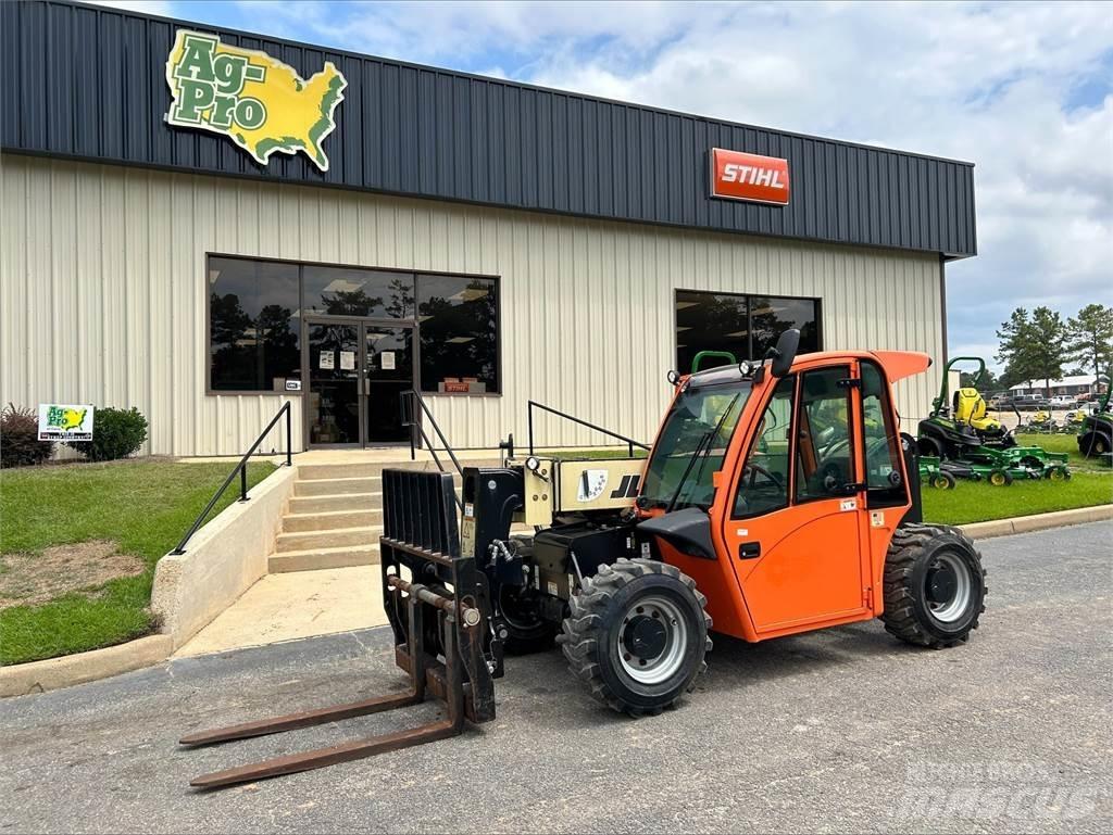 JLG G5-18A 伸縮臂操作車
