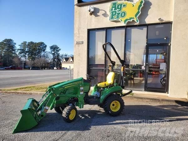 John Deere 1023E 小型曳引機