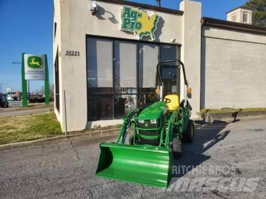 John Deere 1023E 小型曳引機