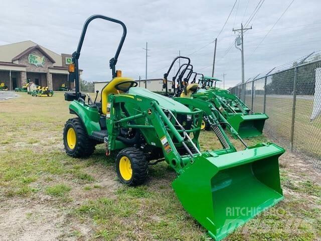 John Deere 1023E 小型曳引機
