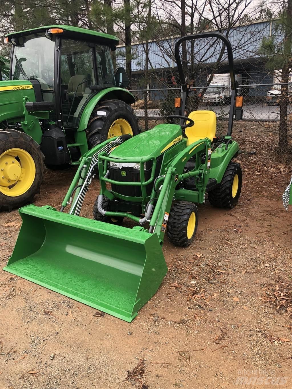 John Deere 1023E 小型曳引機