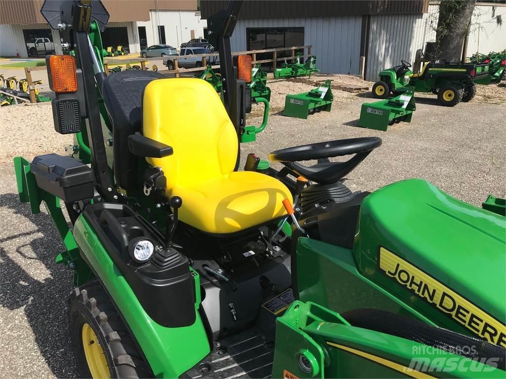 John Deere 1025R 小型曳引機