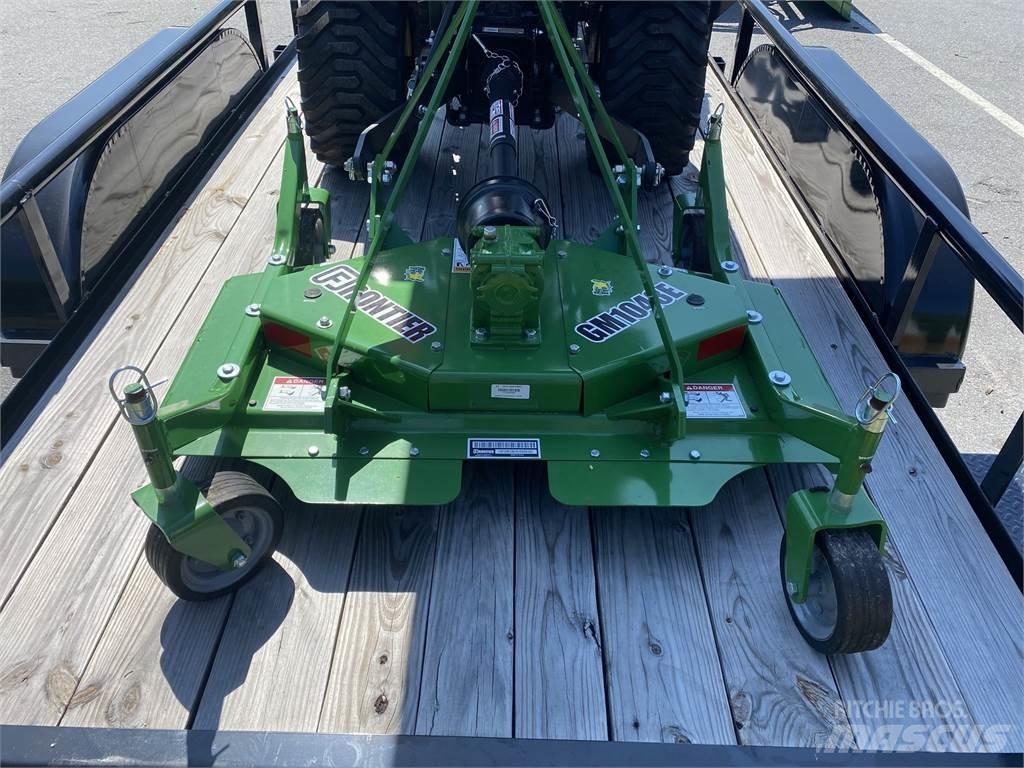 John Deere 1025R 小型曳引機