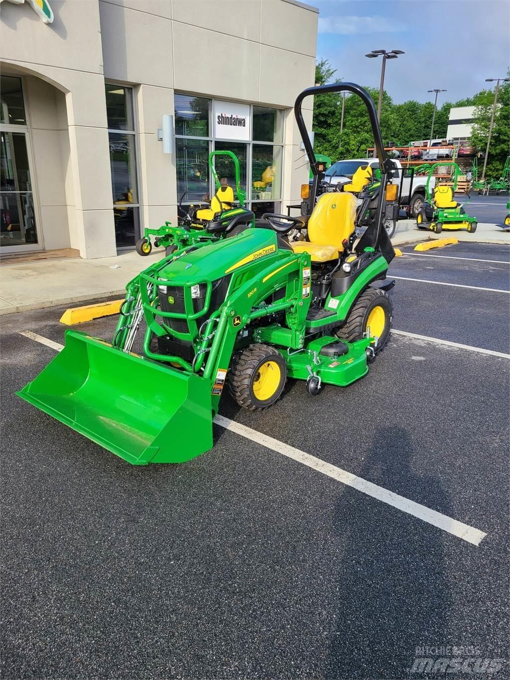 John Deere 1025R 小型曳引機