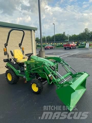 John Deere 1025R 小型曳引機