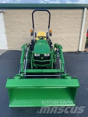 John Deere 1025R 小型曳引機