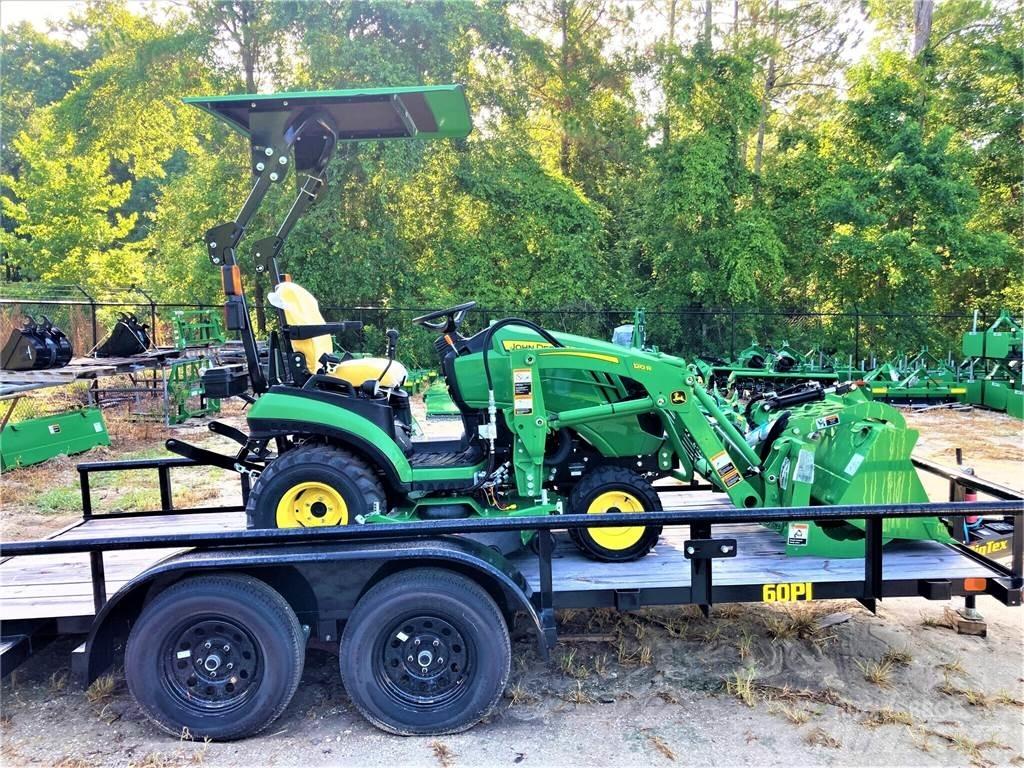John Deere 1025R 小型曳引機