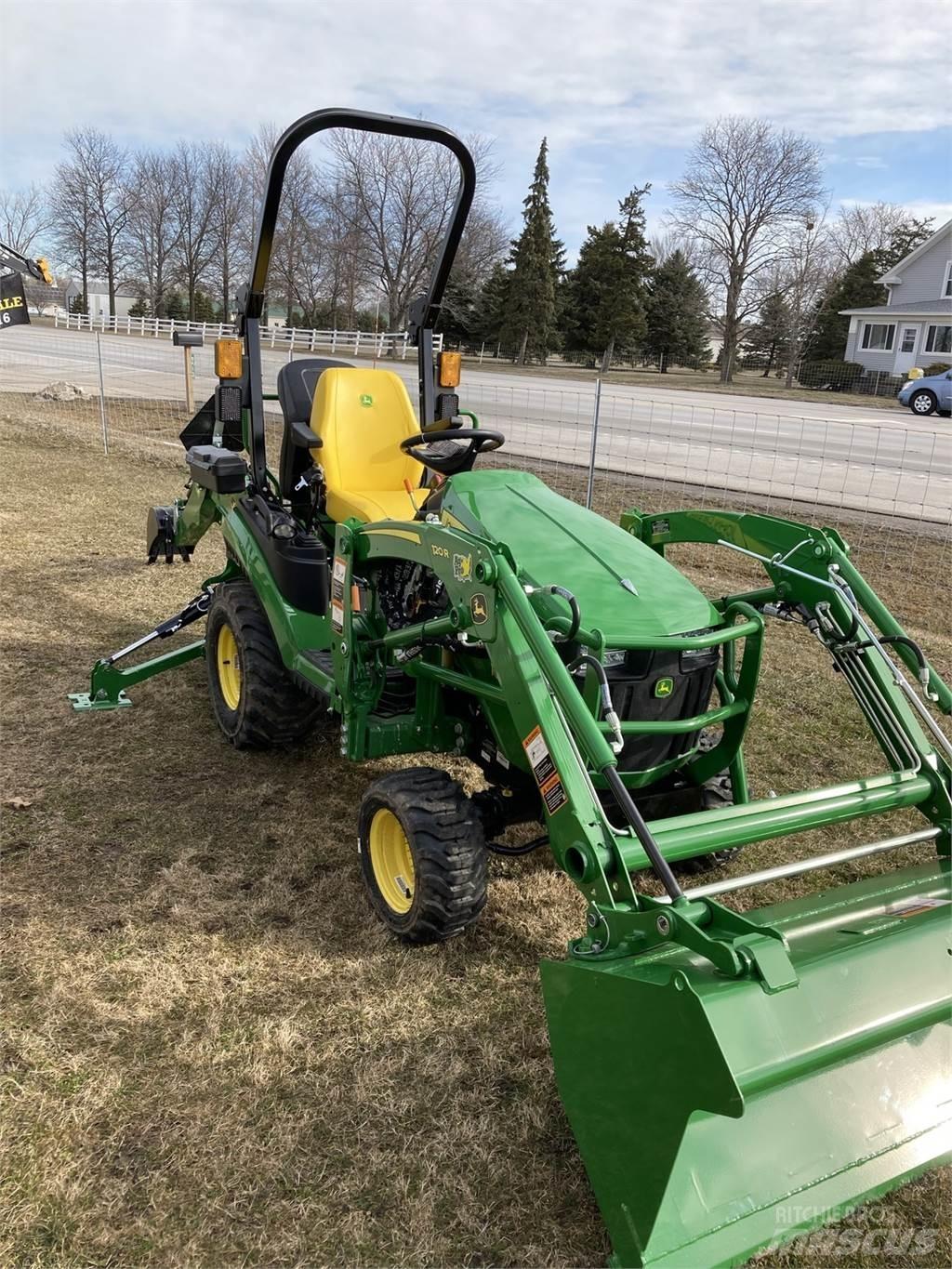 John Deere 1025R 小型曳引機