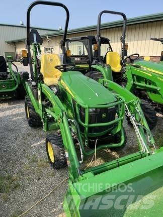 John Deere 1025R 小型曳引機