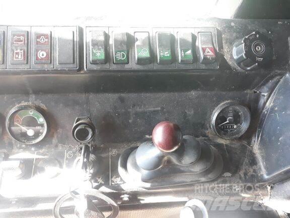 John Deere 1177 聯合收穫機