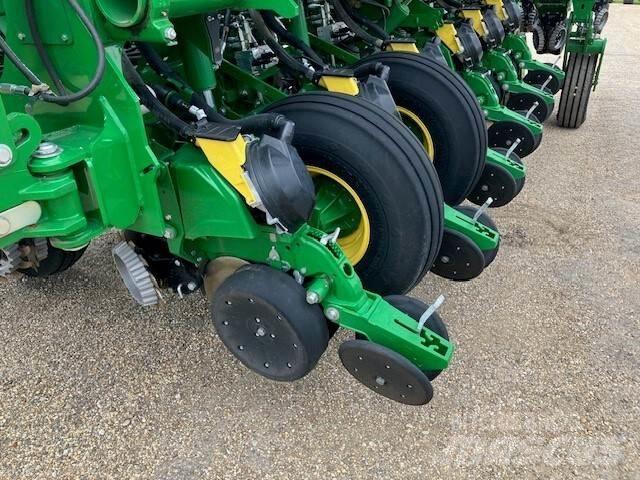 John Deere 1795 種植器