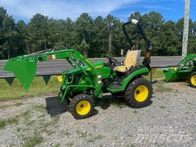 John Deere 2025R 小型曳引機