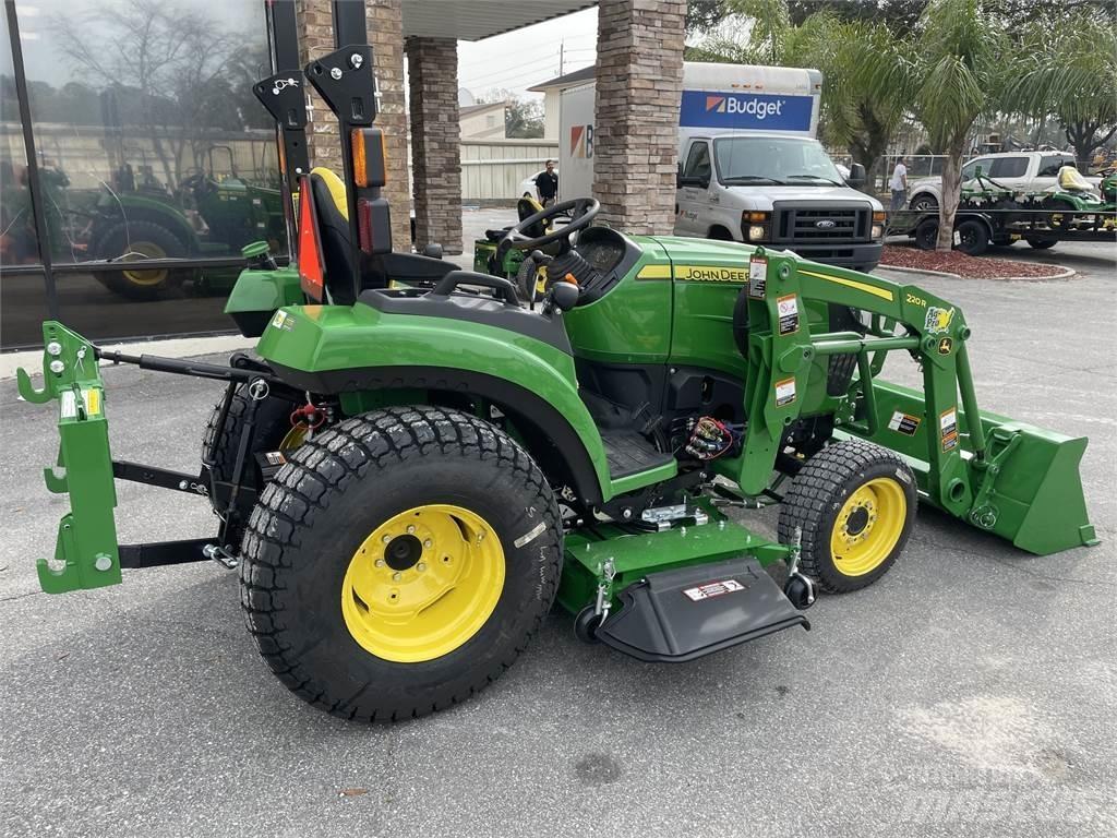 John Deere 2032R 小型曳引機