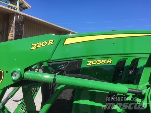 John Deere 2038R 小型曳引機