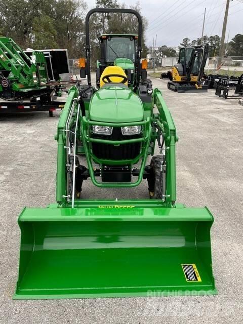 John Deere 2038R 小型曳引機