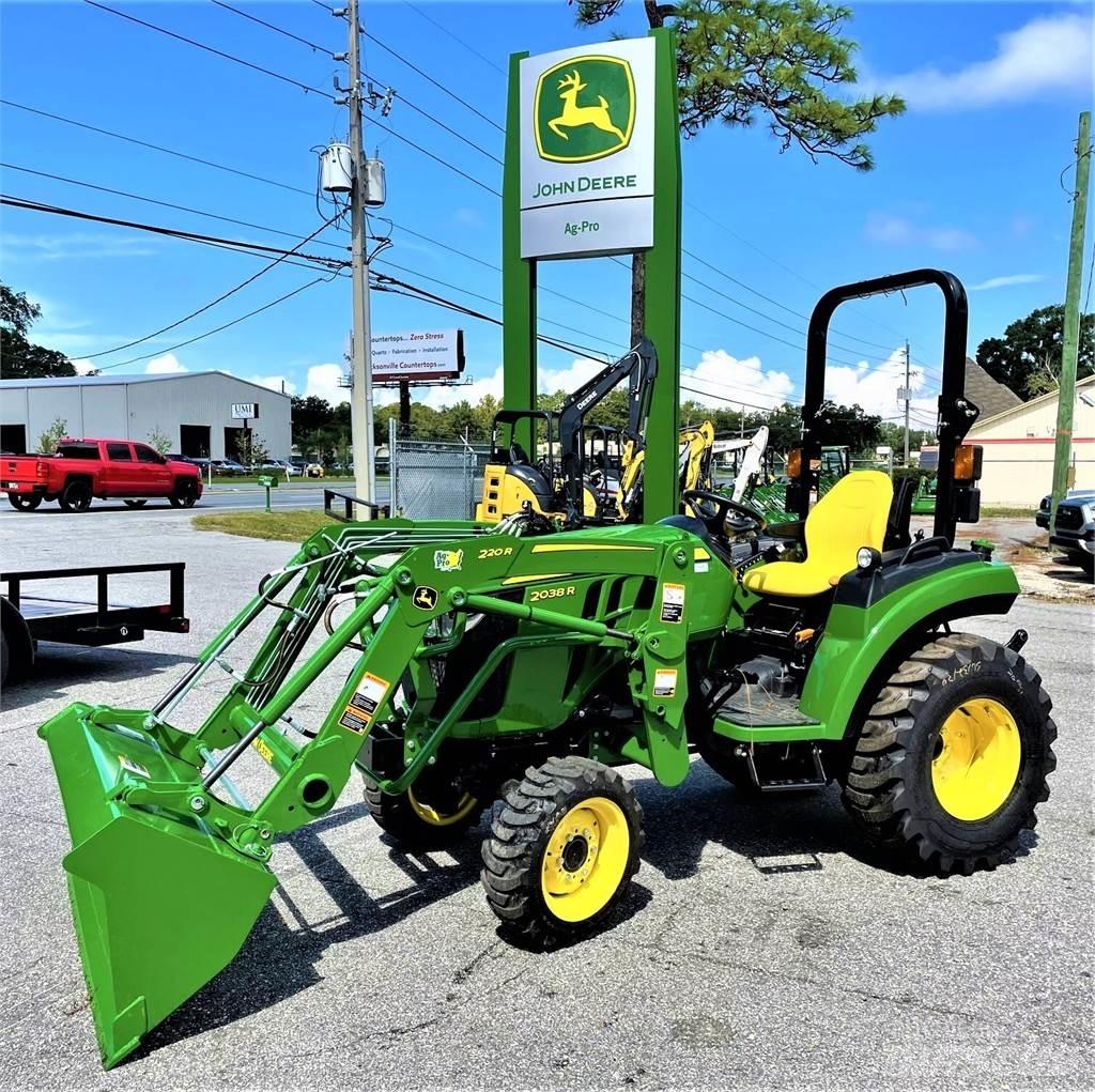 John Deere 2038R 小型曳引機
