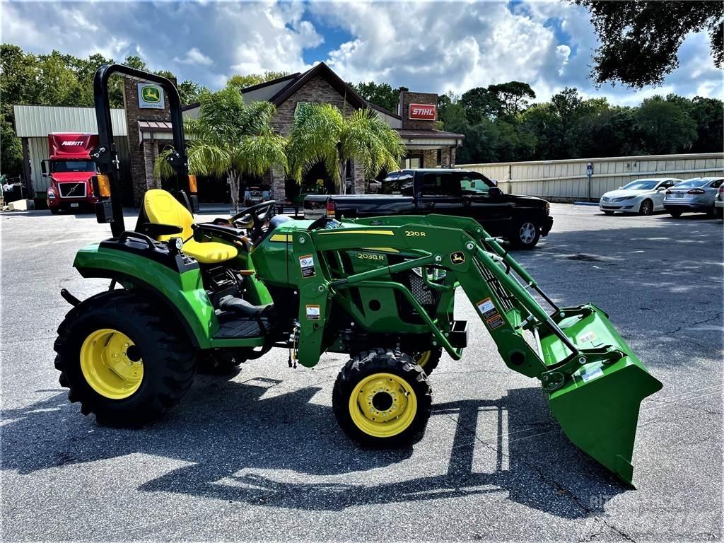 John Deere 2038R 小型曳引機