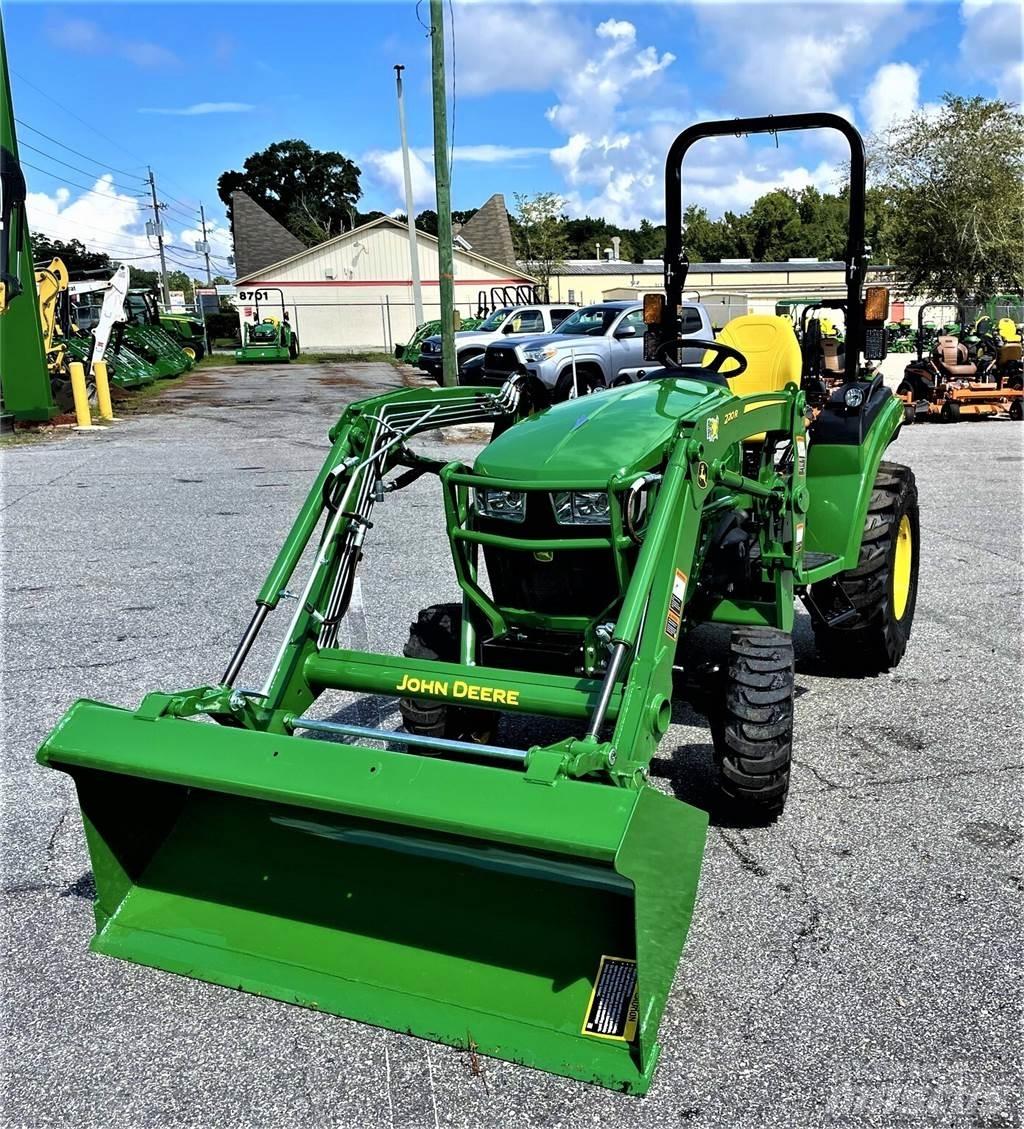John Deere 2038R 小型曳引機