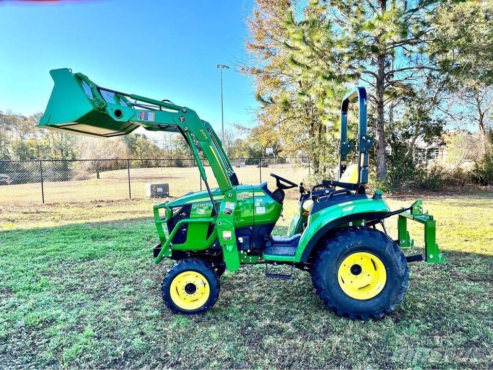 John Deere 2038R 小型曳引機