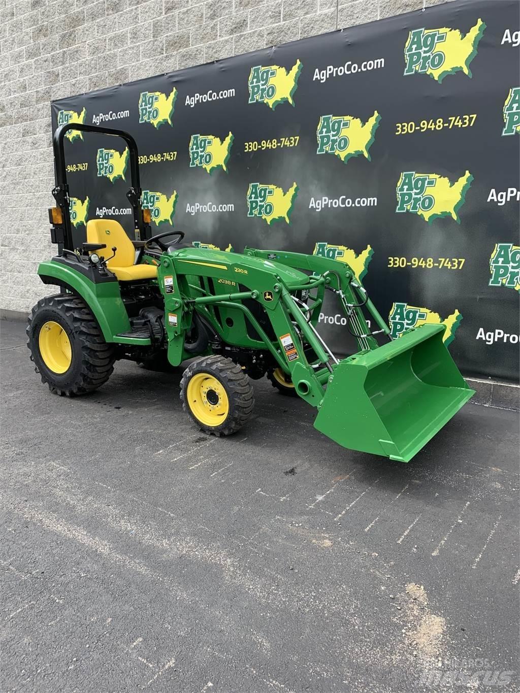 John Deere 2038R 小型曳引機