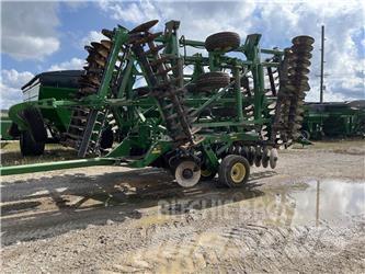 John Deere 2623 圓盤耙