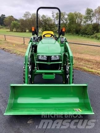 John Deere 3025D 小型曳引機
