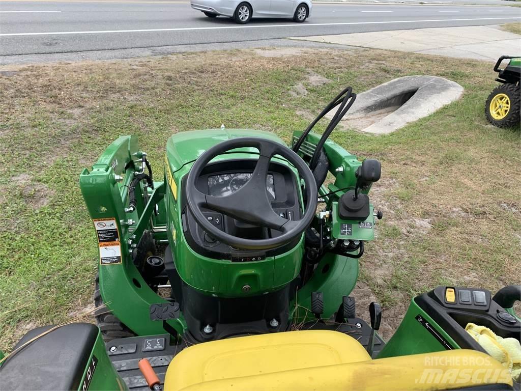 John Deere 3025E 小型曳引機