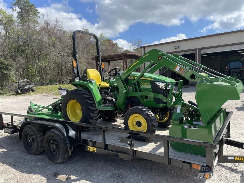 John Deere 3025E 小型曳引機
