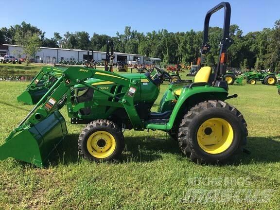 John Deere 3025E 小型曳引機