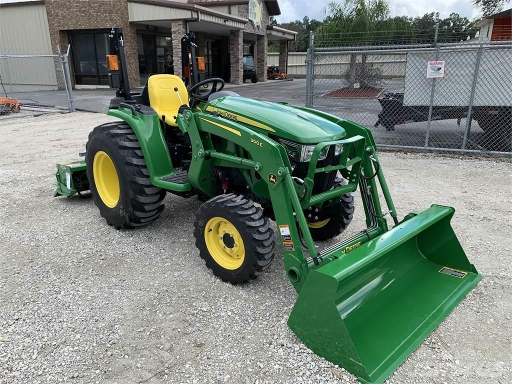 John Deere 3025E 小型曳引機