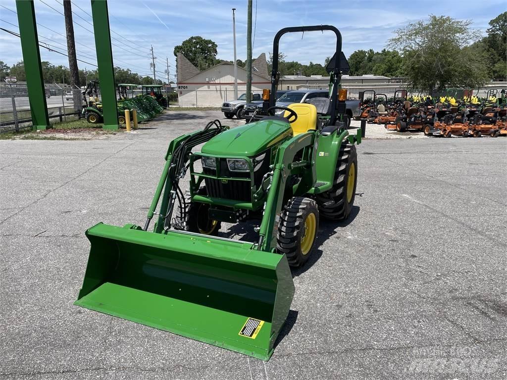 John Deere 3025E 小型曳引機