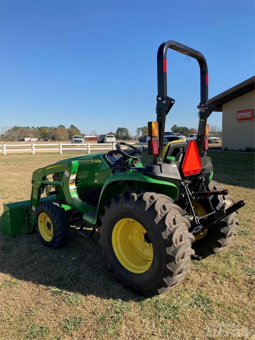 John Deere 3025E 小型曳引機