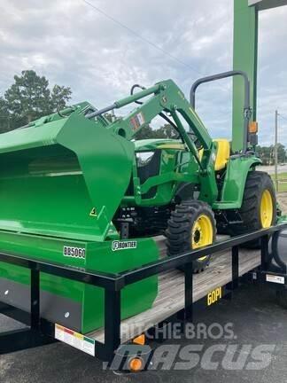 John Deere 3025E 小型曳引機