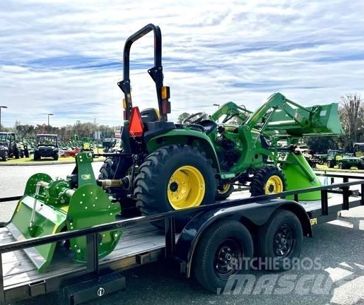 John Deere 3025E 小型曳引機