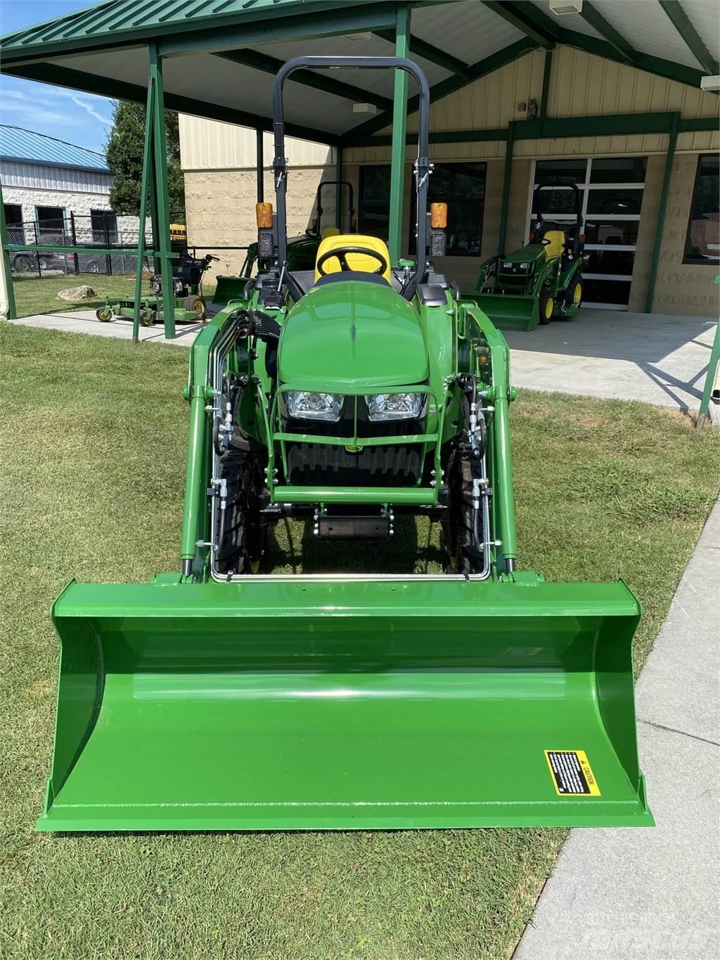 John Deere 3025E 小型曳引機