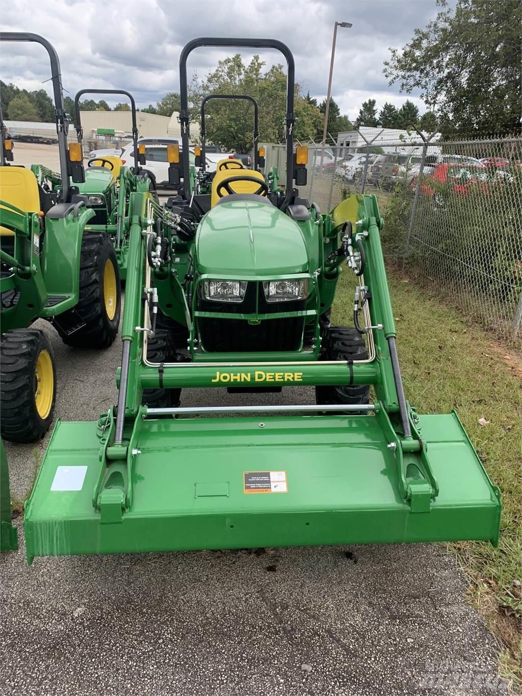 John Deere 3032E 小型曳引機