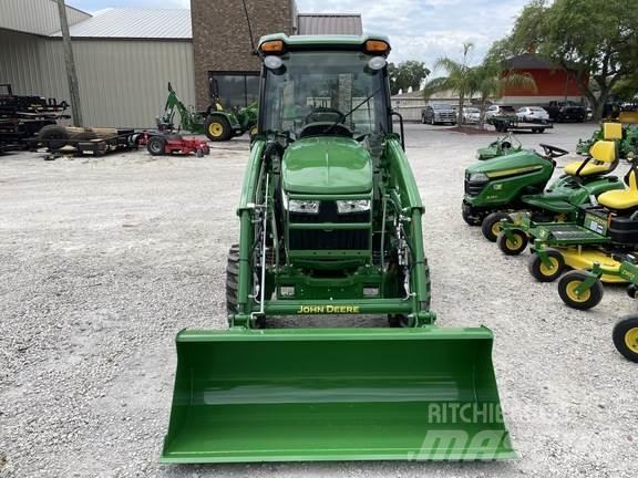 John Deere 3033R 小型曳引機