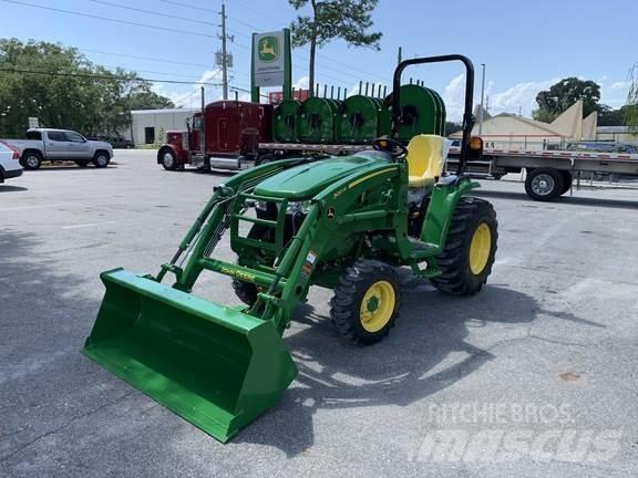 John Deere 3033R 小型曳引機