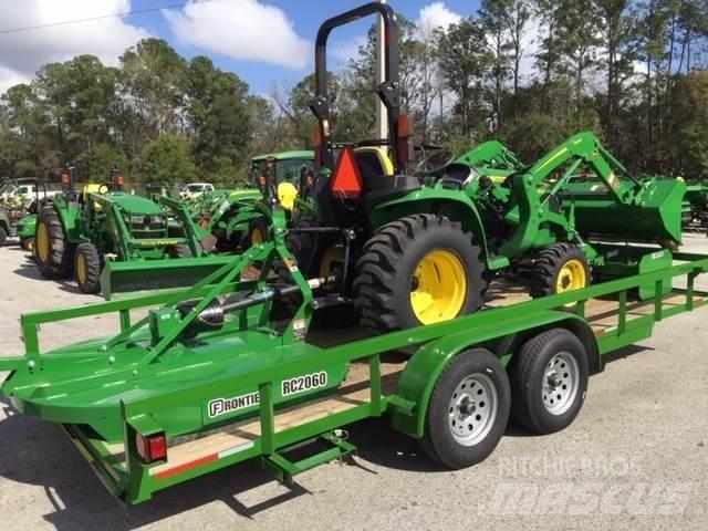 John Deere 3038E 小型曳引機