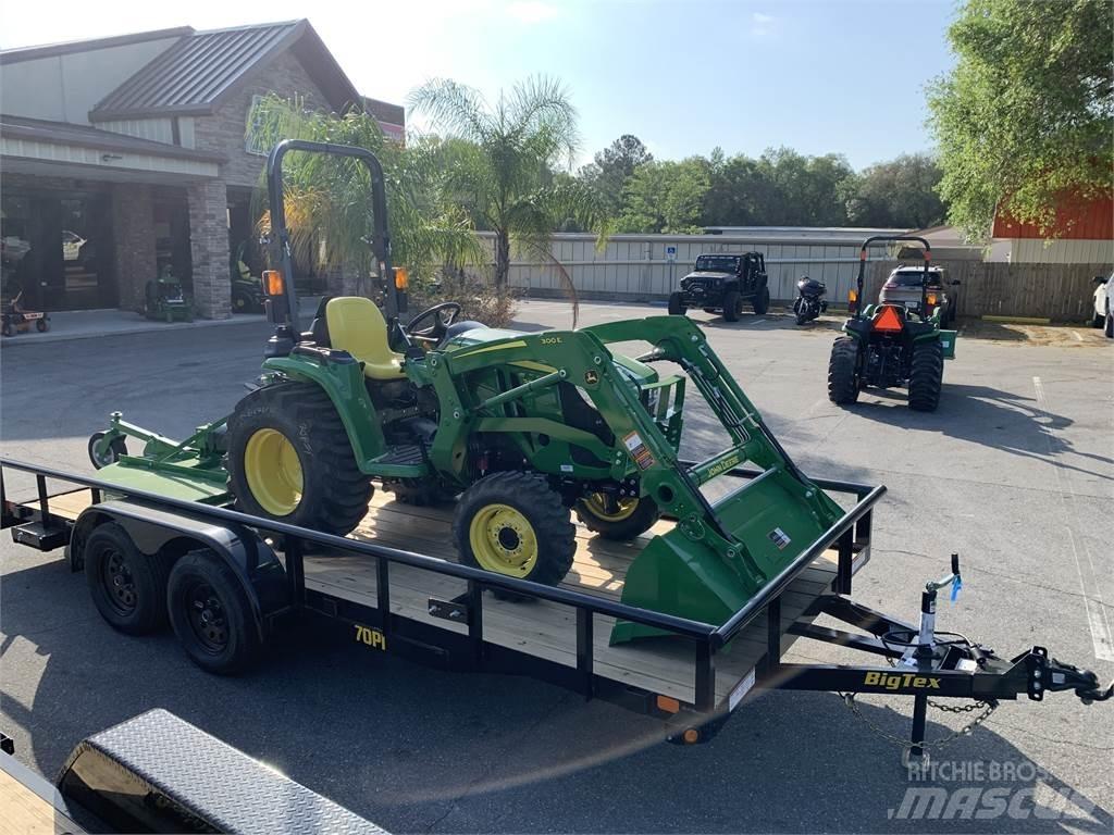 John Deere 3038E 小型曳引機