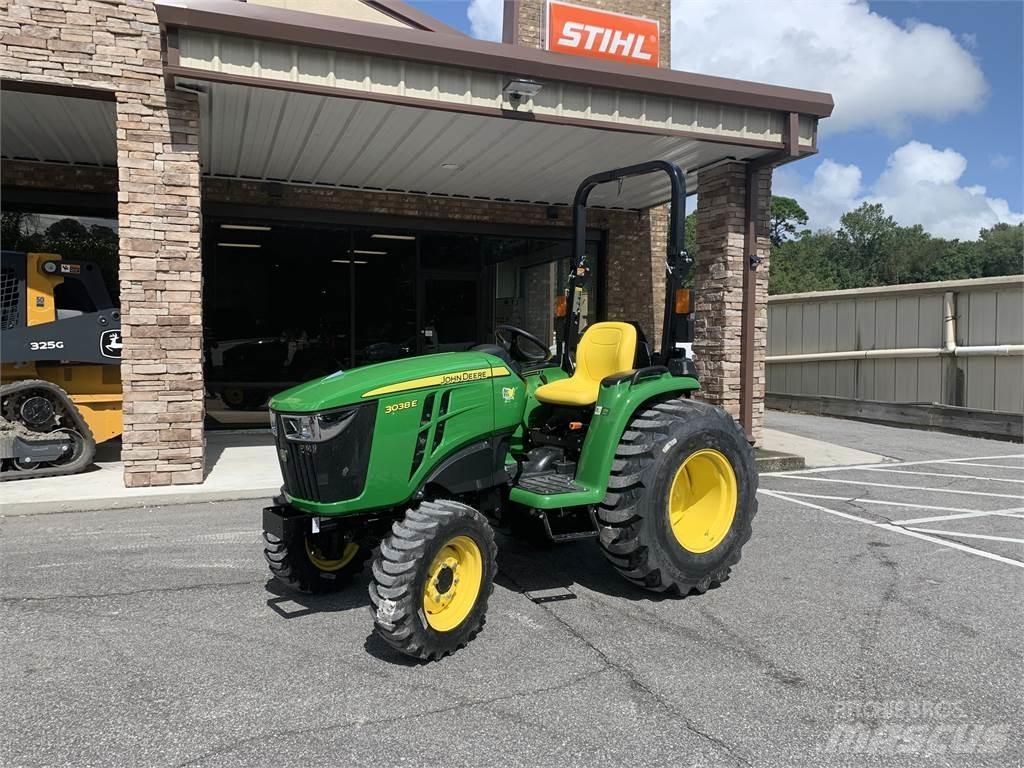 John Deere 3038E 小型曳引機