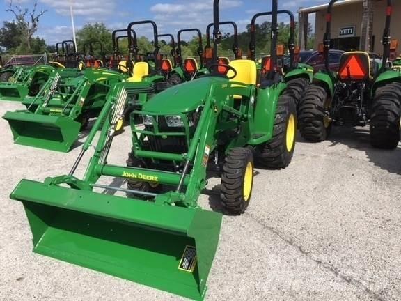 John Deere 3038E 小型曳引機