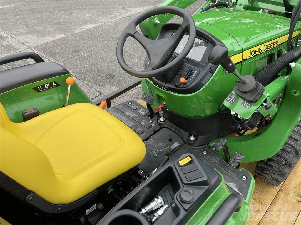 John Deere 3038E 小型曳引機