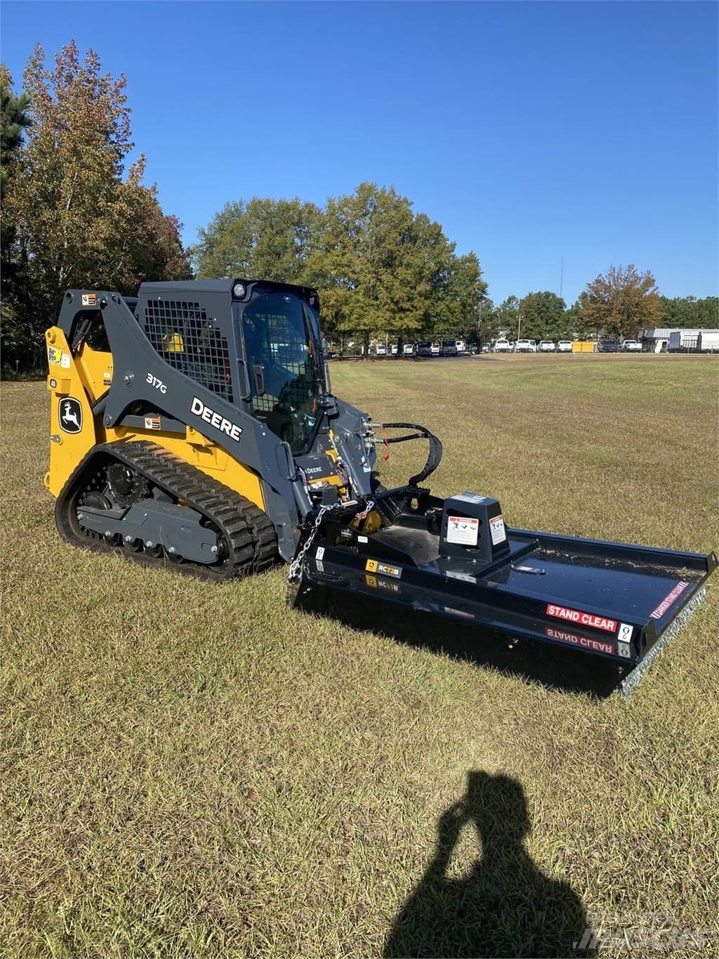 John Deere 317G 小型裝載機