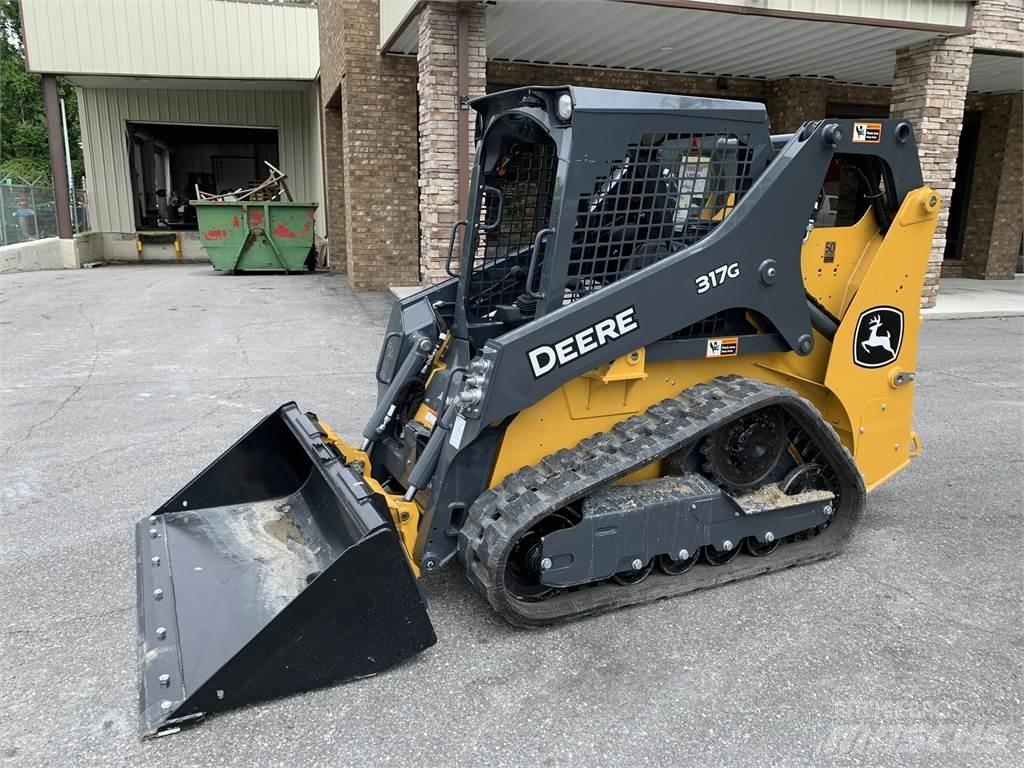 John Deere 317G 小型裝載機
