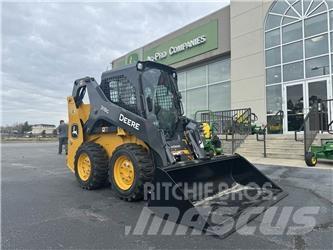 John Deere 318G 滑移轉向裝載機