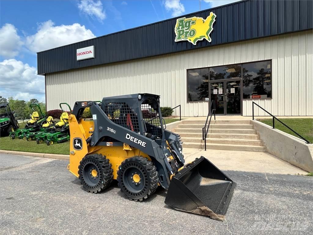 John Deere 318G 滑移轉向裝載機