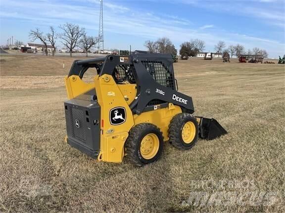 John Deere 318G 滑移轉向裝載機
