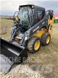 John Deere 318G 滑移轉向裝載機