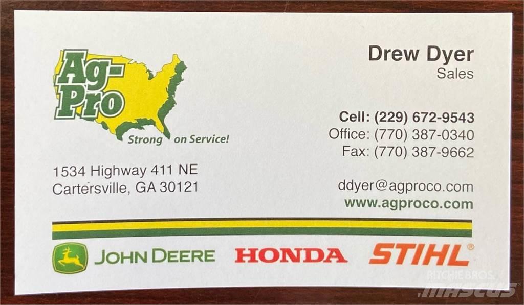 John Deere 320G 滑移轉向裝載機
